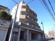 ＪＲ山陽本線明石駅までバス約20分 徒歩5分