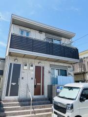 京急本線井土ヶ谷駅まで徒歩8分