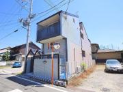 ＪＲ関西本線大和小泉駅まで徒歩14分