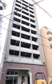 Mid Court Higashimikuni