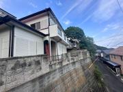 秦野市鶴巻2074戸建て