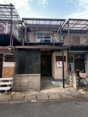 桃山町金井戸13-1テラスハウス