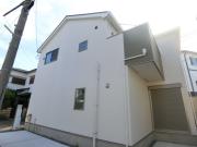 リナージュ岸和田市額原町01