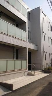 ＪＲ総武線（各駅停車）東中野駅まで徒歩8分