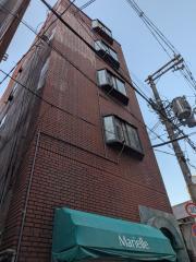 近鉄難波・奈良線大阪上本町駅まで徒歩9分
