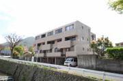 メゾン上富野
