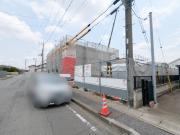 ＪＲ両毛線伊勢崎駅まで徒歩17分