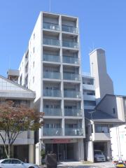 SEVEN COURT