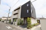 シャーメゾン比良