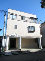 石川県金沢市長土塀３丁目