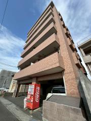 鹿児島市電谷山線二軒茶屋駅まで徒歩21分
