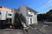伊豆箱根大雄山線穴部駅まで徒歩10分