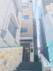 地下鉄千日前線鶴橋駅まで徒歩6分