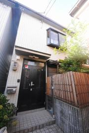 真如堂突抜町貸家