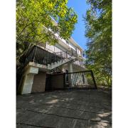 西宮市甲陽園目神山町住宅