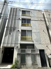 東京メトロ丸ノ内線(方南町支線)中野新橋駅まで徒歩2分