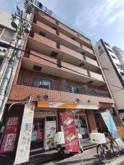 地下鉄長堀鶴見緑地線西大橋駅まで徒歩8分