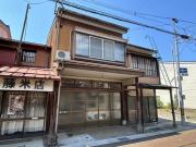 仲町2丁目貸家