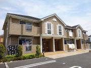 ＪＲ中央線八王子駅までバス約17分 徒歩6分