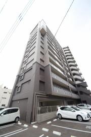 グランヒルズ三萩野