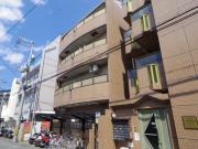 近鉄橿原線近鉄郡山駅まで徒歩3分