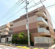 西武新宿線都立家政駅まで徒歩10分