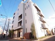 東急田園都市線駒沢大学駅まで徒歩14分