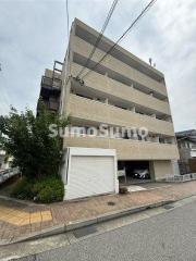 BRICK HOUSE ブリックハウス