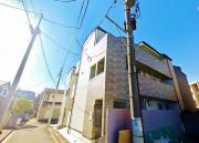 京急本線金沢八景駅まで徒歩9分