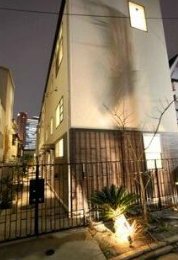 東急田園都市線三軒茶屋駅まで徒歩6分