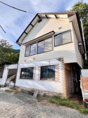 海を見下ろす丘の上の小さな別荘バイクガレージ付き・周防大島家房