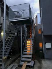 東急東横線中目黒駅まで徒歩11分