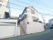 小田急小田原線玉川学園前駅まで徒歩9分
