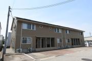 富山地鉄富山市内線堀川小泉駅まで徒歩24分