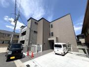 近鉄長野線富田林駅まで徒歩9分