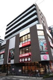 東武伊勢崎・大師線獨協大学前駅まで徒歩2分