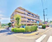 京急本線京急田浦駅まで徒歩10分
