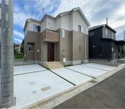 ＪＲ中央線高尾駅までバス約15分 徒歩8分