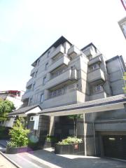 地下鉄桜通線高岳駅まで徒歩10分