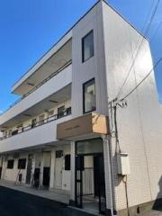 ＪＲ東海道本線平塚駅までバス約13分 徒歩3分