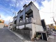 ＪＲ内房線本千葉駅まで徒歩11分