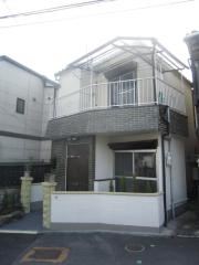 六万寺町1丁目貸家