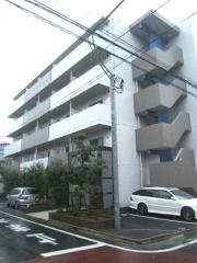 東急多摩川線武蔵新田駅まで徒歩9分