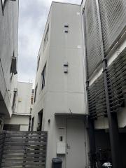 3面採光 デザイナーズ ルーフバルコニー IKENOUE04 J