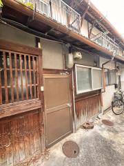 近鉄難波・奈良線近鉄奈良駅まで徒歩11分