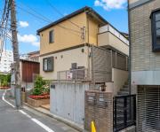 ＪＲ山手線恵比寿駅まで徒歩9分