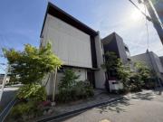 富山地鉄富山市内線小泉町駅まで徒歩5分