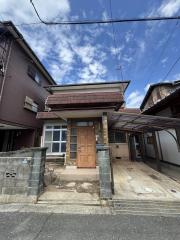 小屋浦3丁目借家