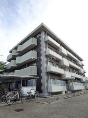 阪急神戸線西宮北口駅まで徒歩15分