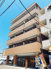 京急本線金沢文庫駅まで徒歩12分